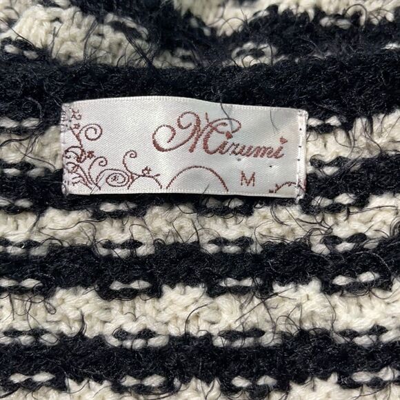 Mirumi Black And White Striped Eyelash Tunic Sweater Sz M - Picture 10 of 11